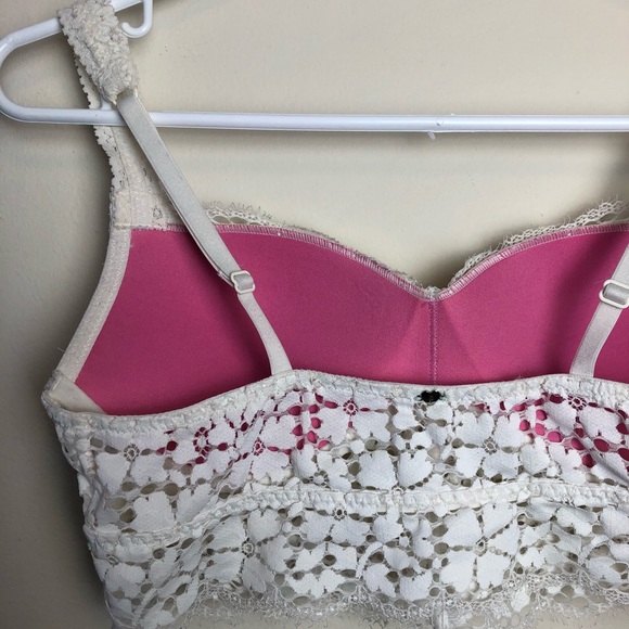 Victoria’s Secret Pink Size M Bra Lace Bralette - Picture 5 of 7